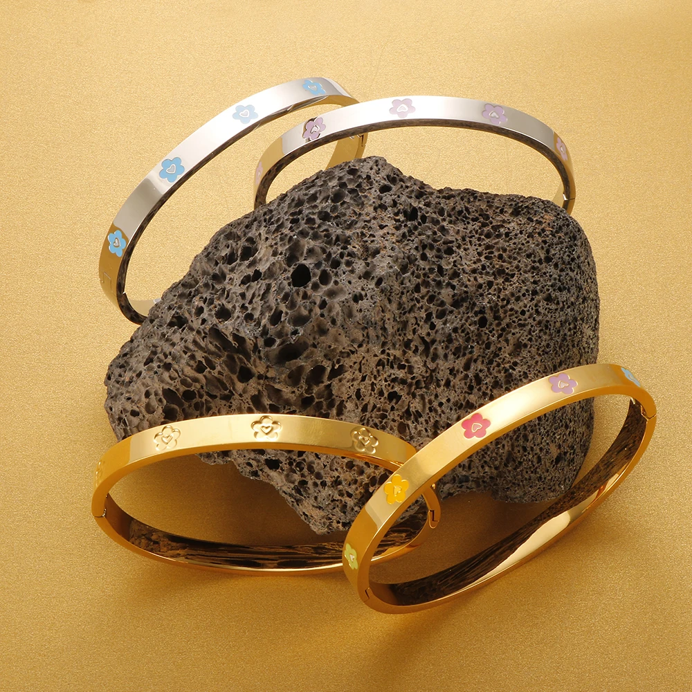 

Enamel Flower Bangle Statement Waterproof Fashion Jewellery For Women Hypoallergenic Colorful Stainless Steel Cuff Bangle