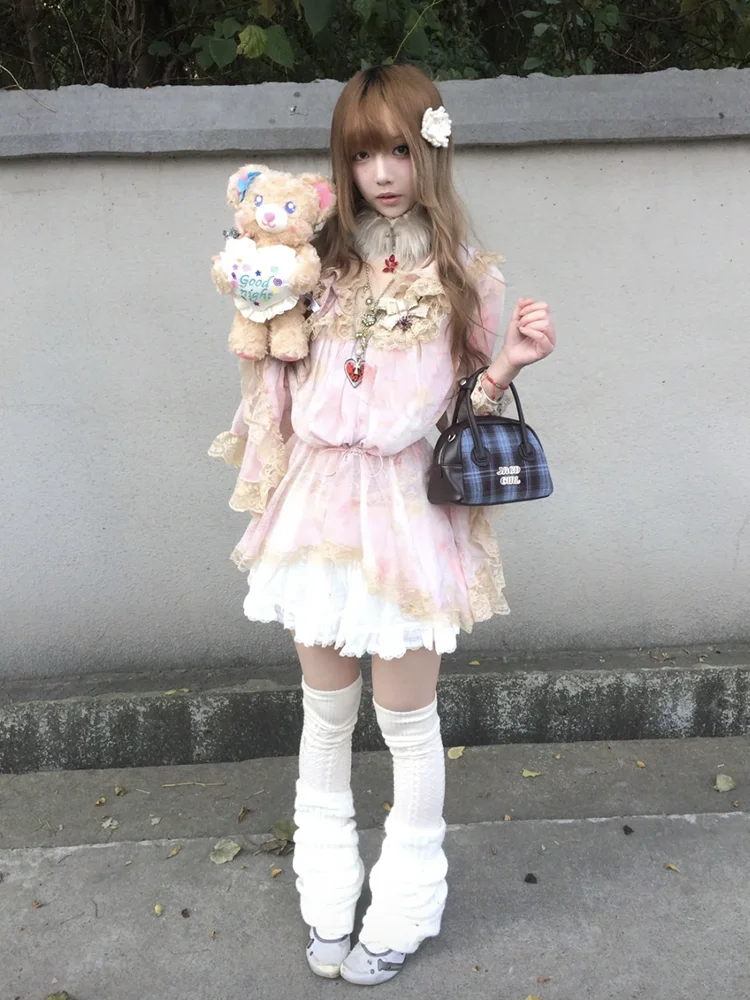 Фото ReddaChic Stitch кружевная блузка с рюшами Лолита Cutecore тонкая цветочная повязка с длинными расклешенными рукавами свободный струящийся топ винтажная женская одежда №4