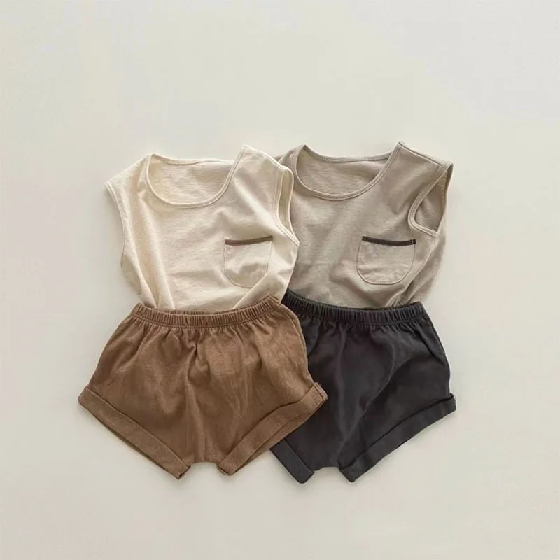 

2pcs Suit Baby Boys Girls Summer Outfits Sleeveless Simple Pocket Vest + Shorts Solid Casual Vintage Sportwear Clothes Sets