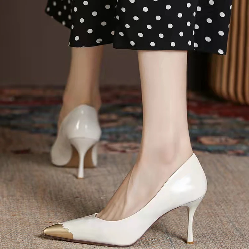 

2022 New Korean Style Stiletto Pointed Shallow Mouth Shoes Female Spring and Autumn Wild Net Red French Girl Single Shoes