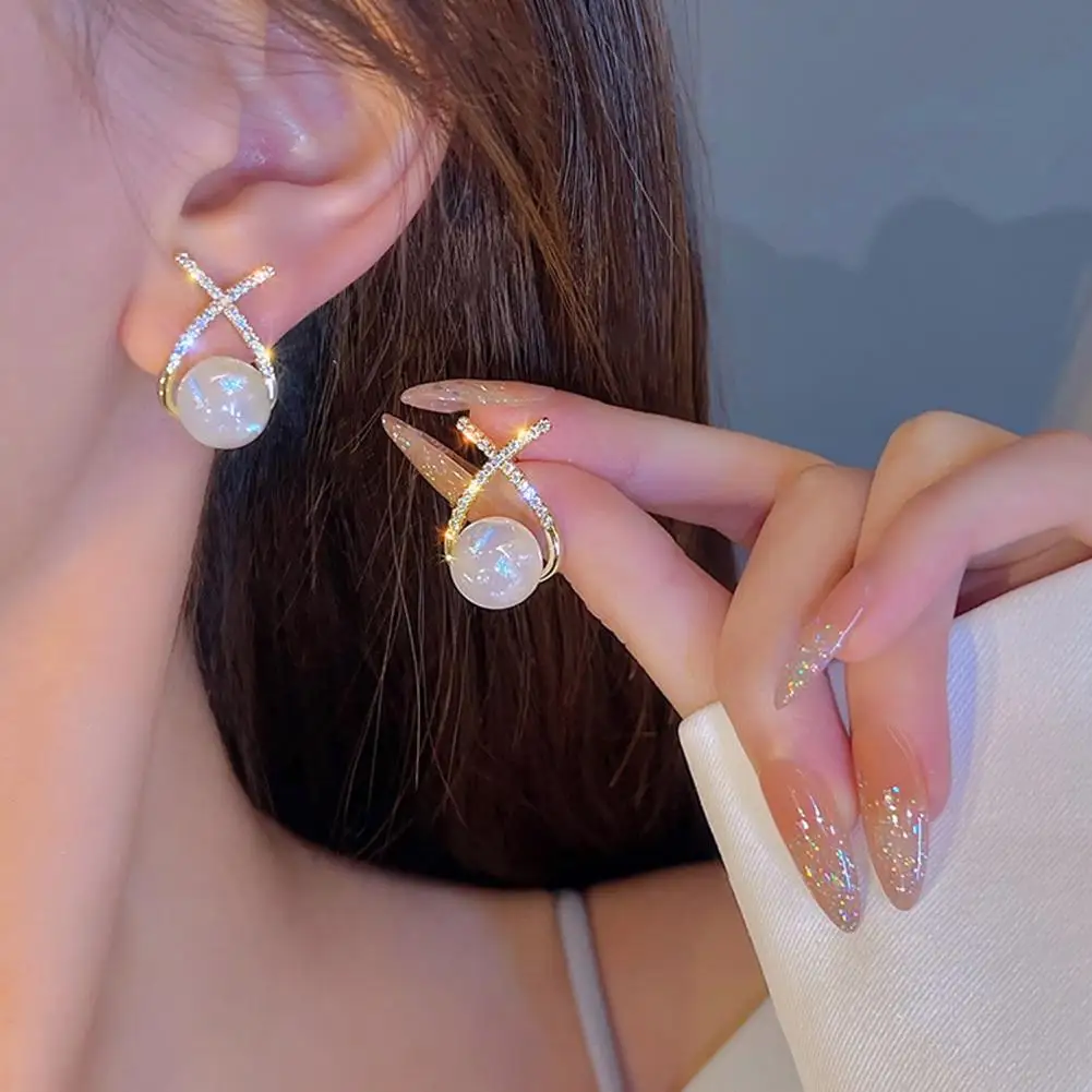 

Trendy Women Ear Studs Shiny Rhinestone Birthday Gift Women Stud Earrings Ear Studs 1 Pair