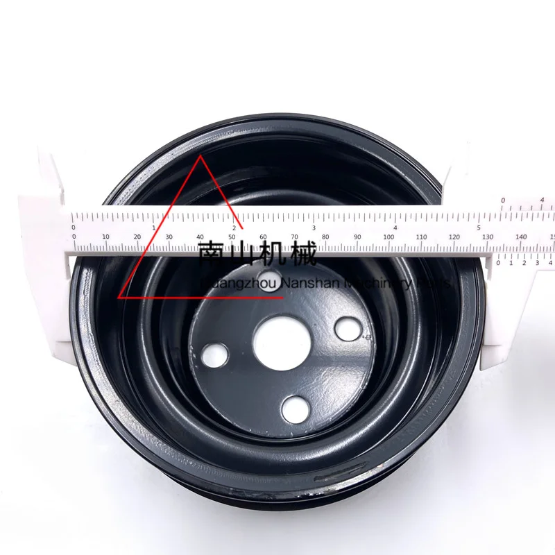 Для Komatsu PC200/PC210-6-7 модифицированный маленький вентилятор шкив водяного насоса