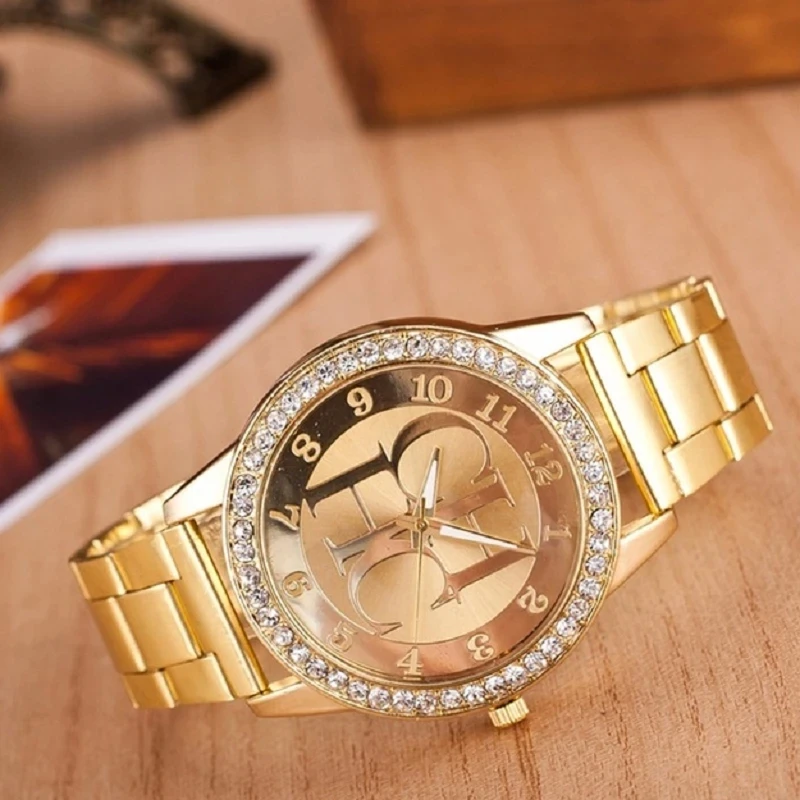 Women Watch Montre Femme Fashion Rose Gold Alloy Diamond Digital Letters Quartz Wristwatches Unisex Ladies Watch Reloj Muje