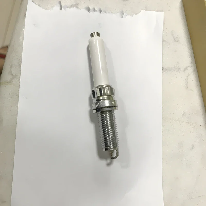 4шт 06М 905606 F Лазерная свеча зажигания IRIDIUM PFR6W-TG для VKB20 5547 Audi A5 A6 A8 Q7 S5 S6 S8 Volkswagen VW Touareg