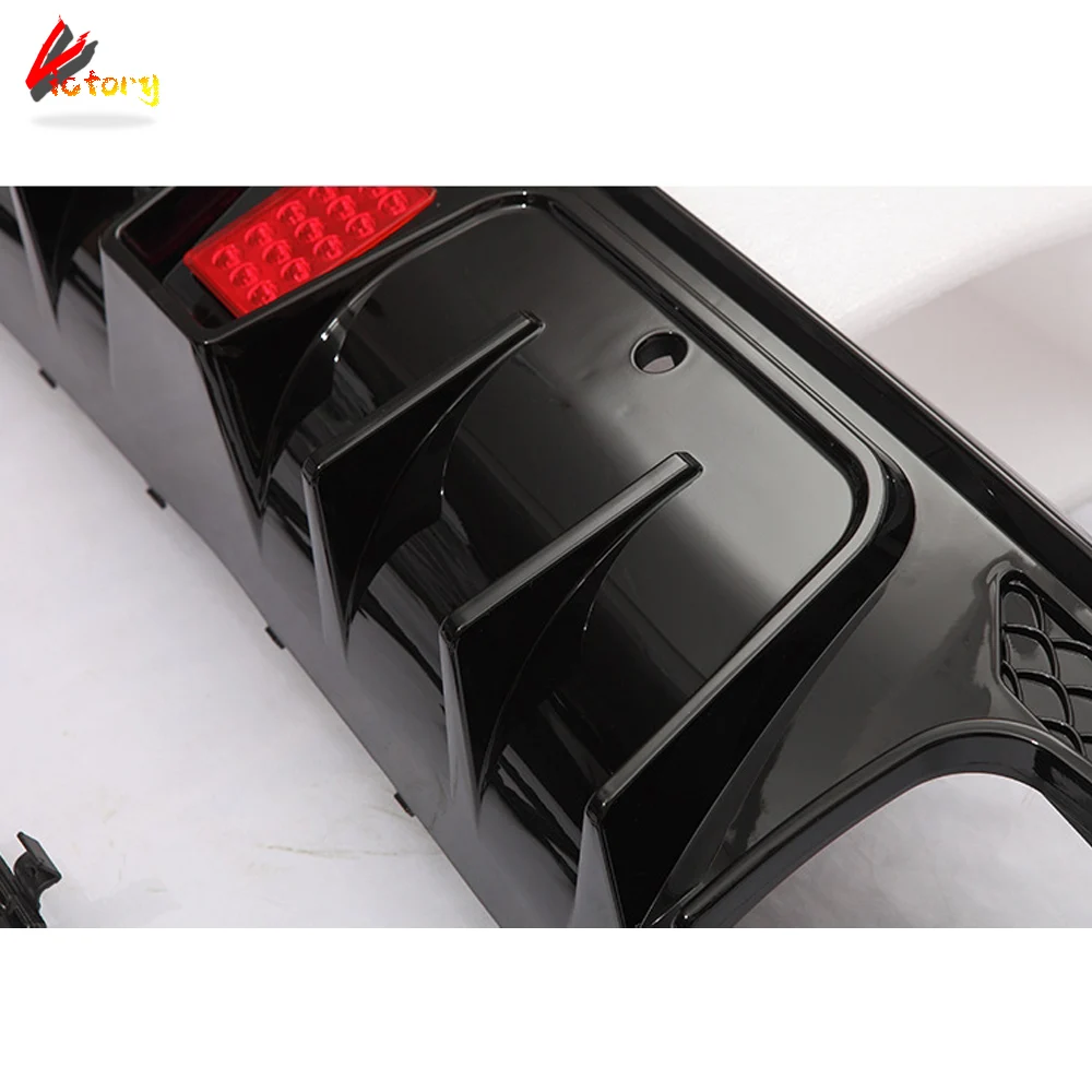 Карбоновый задний диффузор для губ со светодиодной подсветкой с выхлопными