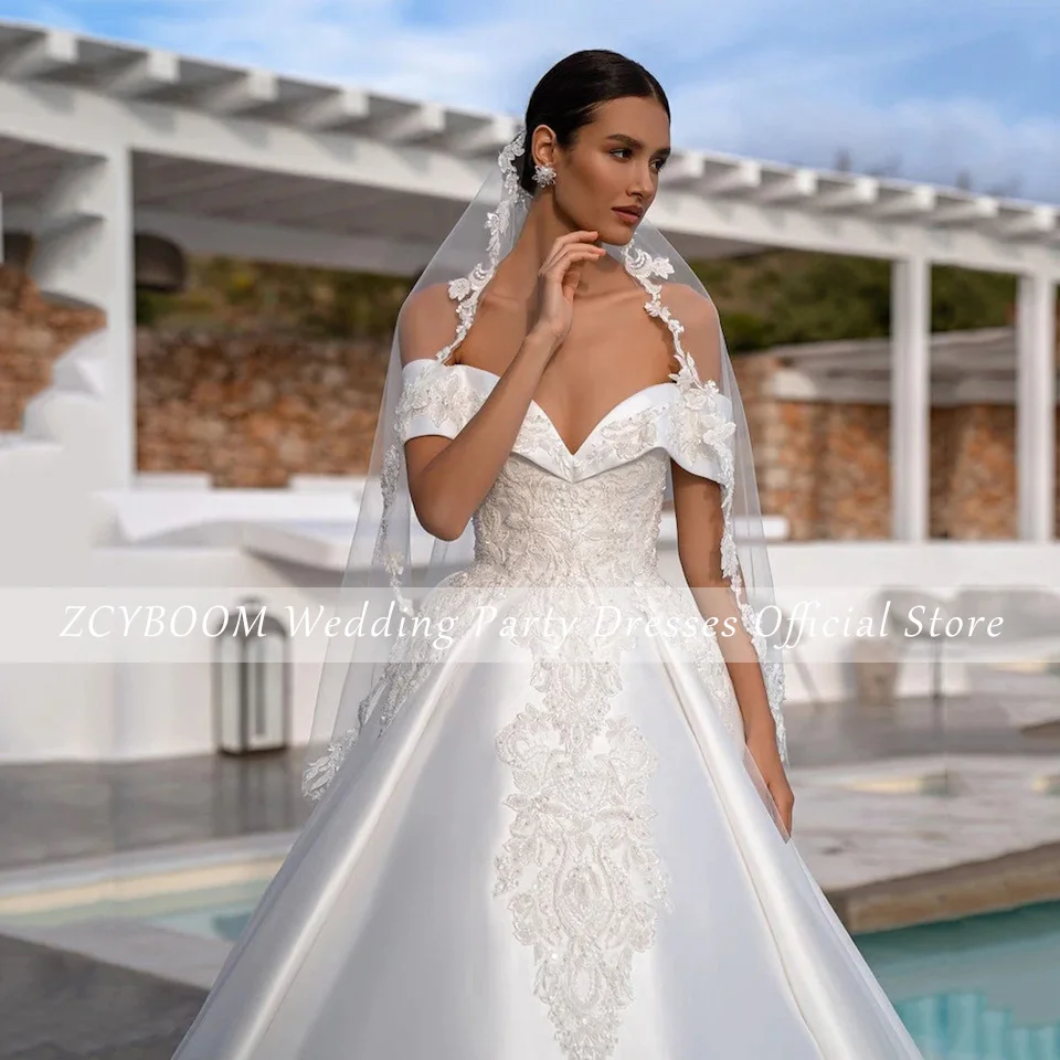 Рисунок 4 - Элегантное свадебное платье с высокой