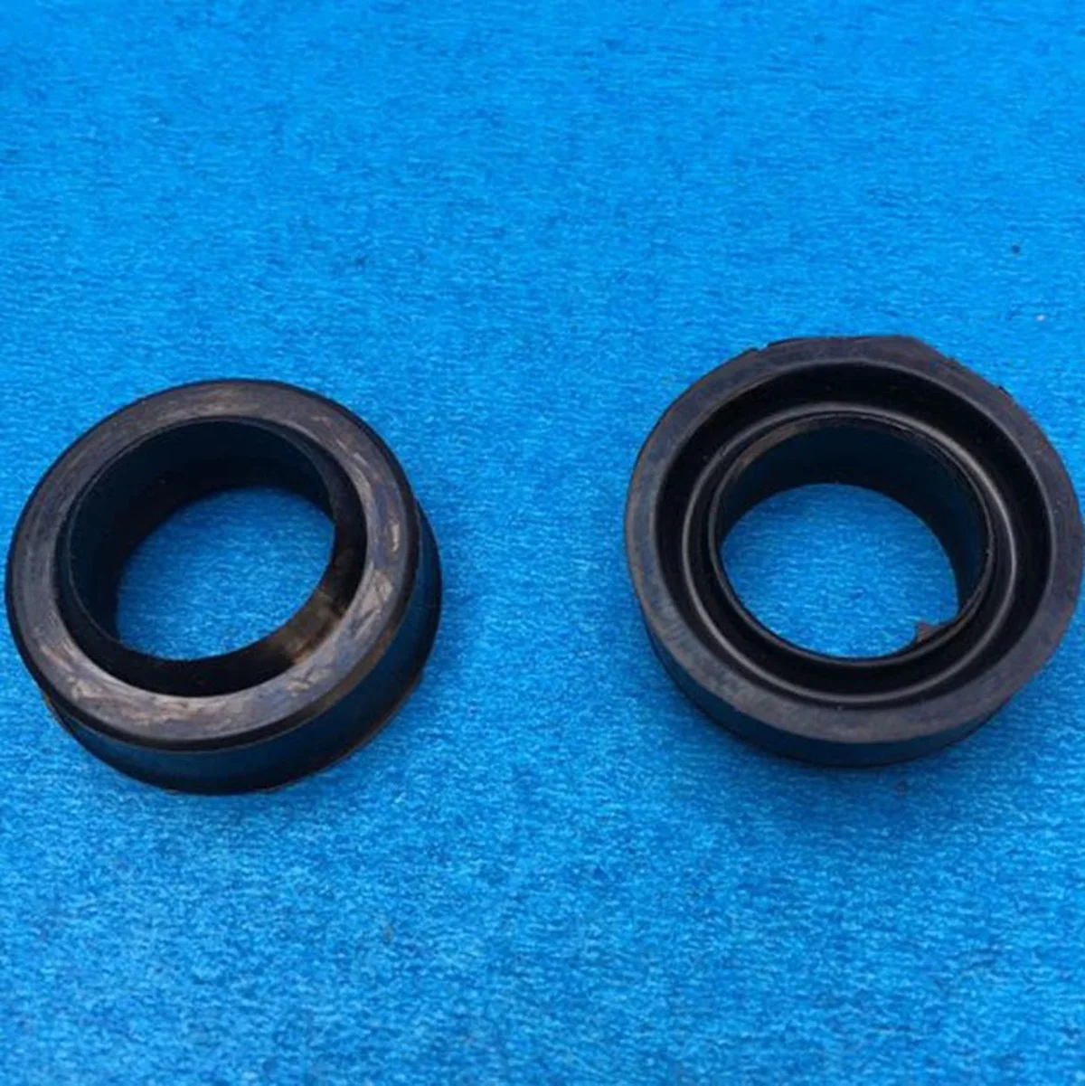 Манжета для подкатного домкрата зубр. Манжета для домкрата. Манжета для домкрата 2т. Сальник для подкатного домкрата 2т. Манжета 24х14х6 гидравлическая.