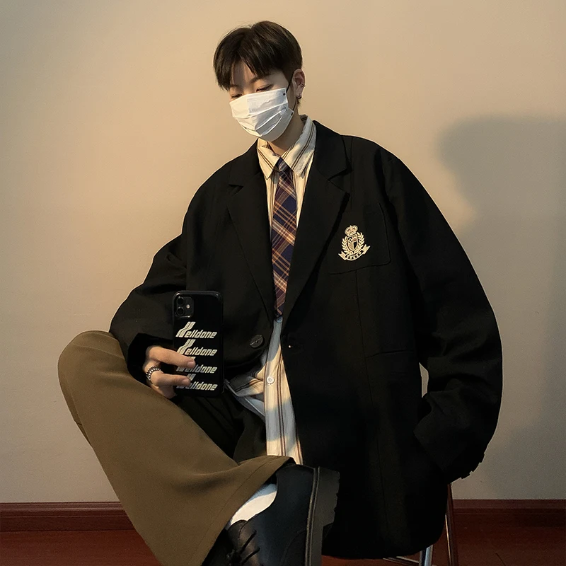 

Магазин 2023, повседневные мужские костюмы небесно-голубого цвета, двойные блестящие пиковые лацканы, золотые пуговицы, Лучший товар-CPO