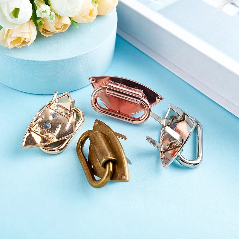 

1PCS Wholesale Handbags High-grade Metal Shoulder Strap Link Decal Decorative Button Hardware Accessories