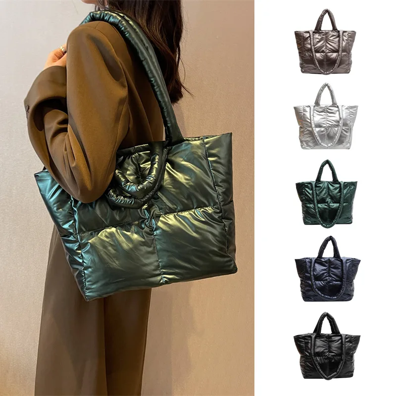 

Fashion Padded Women Shoulder Bags Designer Quilted Lady Handbags Luxury Laser Nylon Large Tote Bag Pillow Puffy Bag 2022