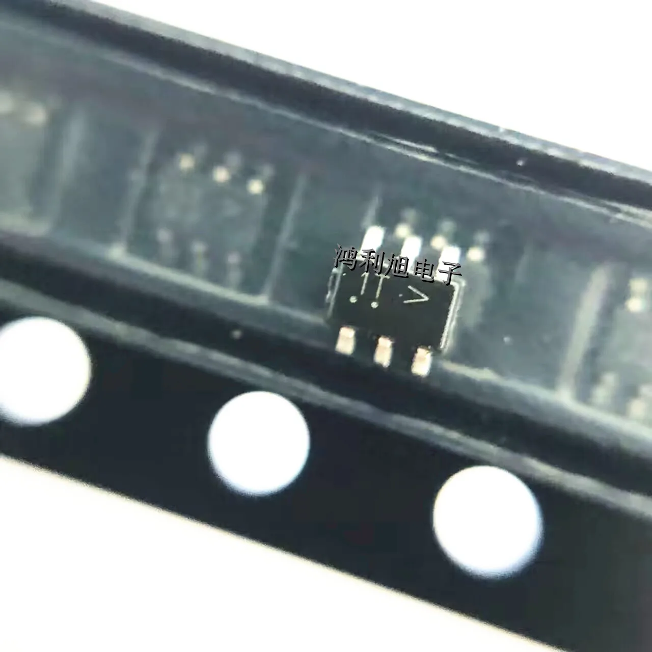 50PCS/Lot MBT6429DW1T1G Trans GP BJT NPN 45V 0.2A 150mW 6-Pin SC-88 T/R |