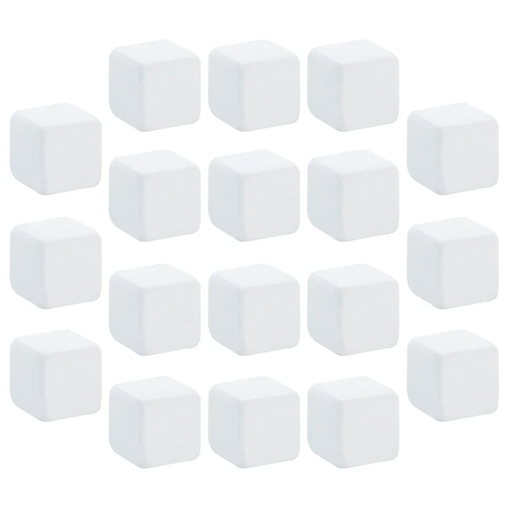 

18Pcs Calcium Freshwater Calcium Block Fish Tank Calcium Stone Turtle Calcium Block