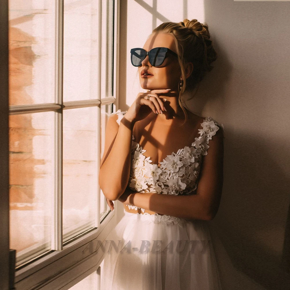 

Anna Wedding Dresses For Bride O Neck Sleeveless A Line Tulle Classic Illusion With Button Flowers Appliques Floor Length