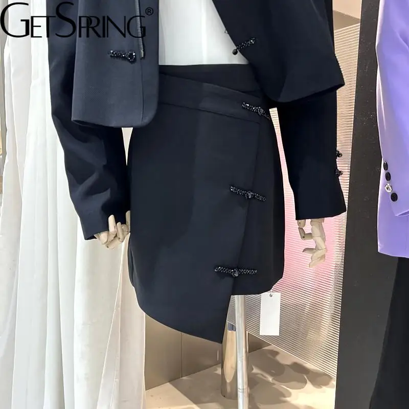 

GetSpring Women Skirt Irregular High Waist Oblique Placket Black Skirts Vintage All Match Ladies Mini Skirt Spring Summer 2022