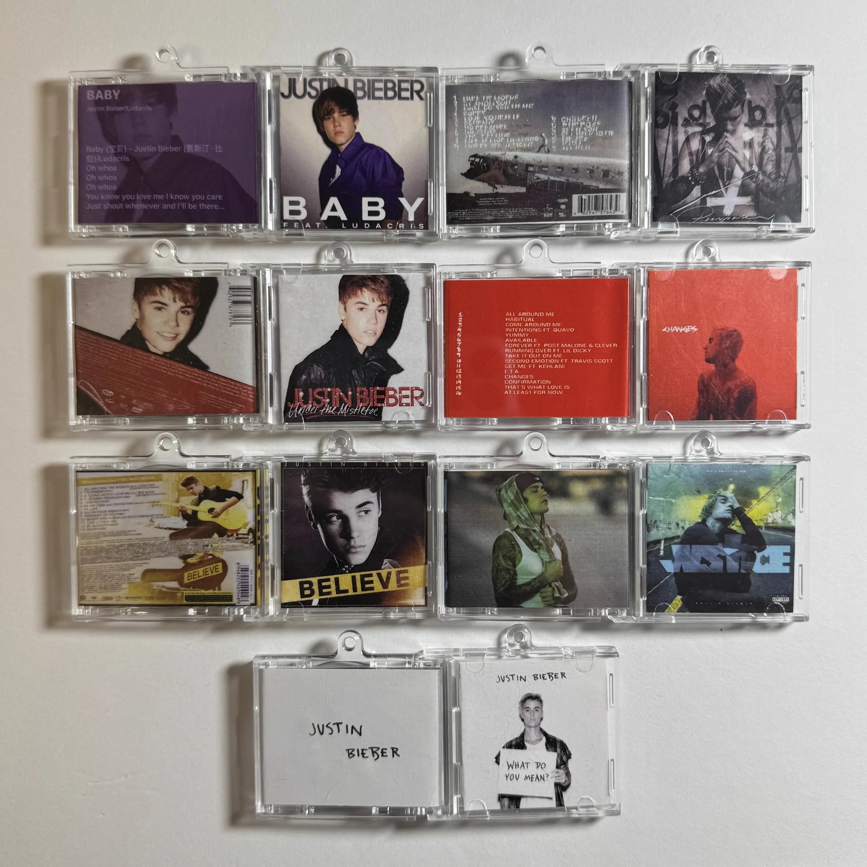 Фото Брелок Pop J B Justin Bieber MINI Music CD NFC Play Songs My World 2.0, альбом, детский кулон, ожерелье для косплея, акриловое кольцо для ключей №1