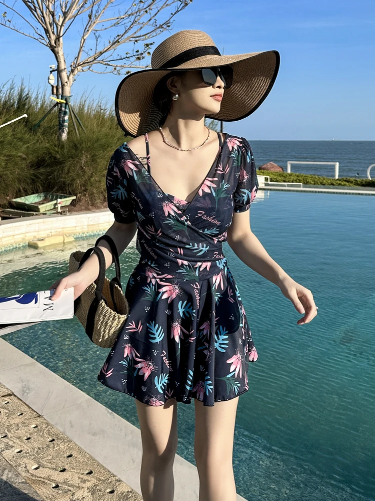 Купальник женский пухлая юбка цельный большие размеры на косточках пуш-ап модный