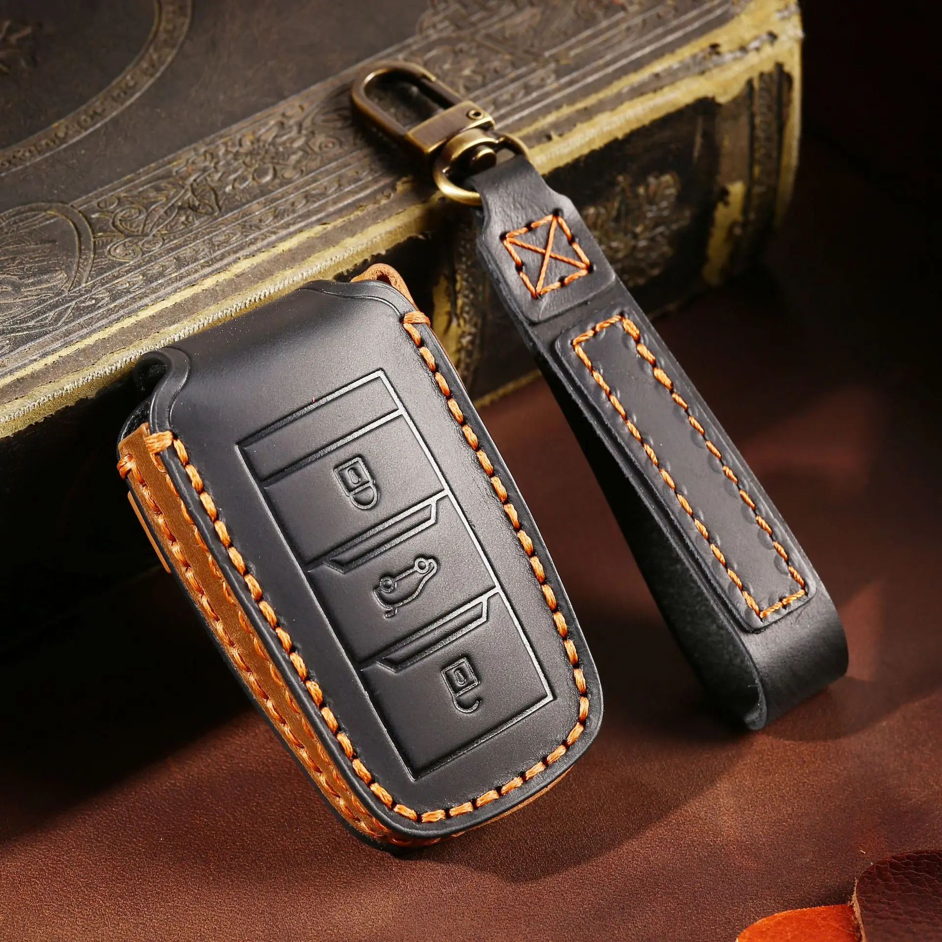

Leather Car Key Case Cover Fob Holder for Changan CS75 Eado CS35 Plus CS95 CS1 CV1 Alsvin CS55 CX70 Raeton CS15 V5 V7 Shell