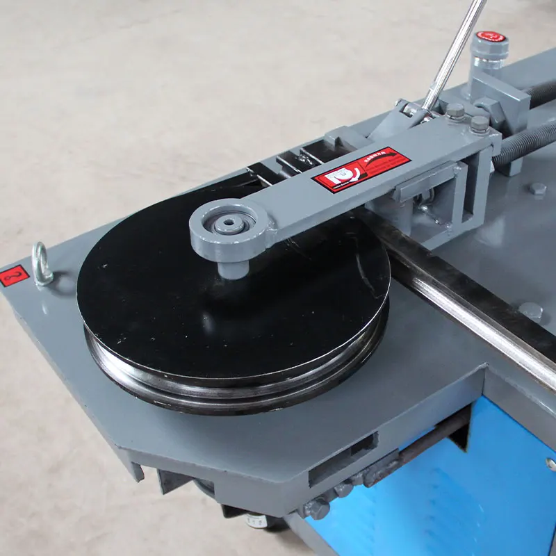 Гидравлический гибочный станок TWG -50 полуавтоматический угловой Железный