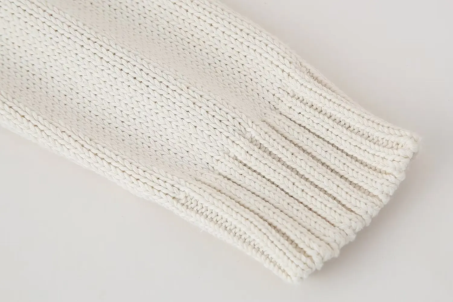 Женский однобортный Кардиган с жемчугом круглым вырезом