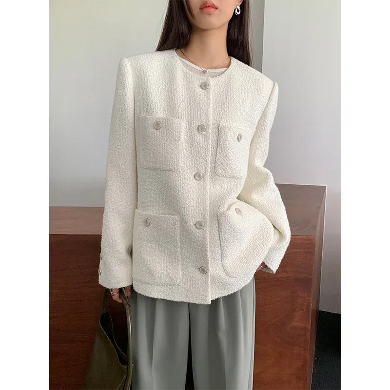 

Autumn and Winter 2022 Original Temperament High Sense Small Fragrance Round Neck Solid Color Coat Female