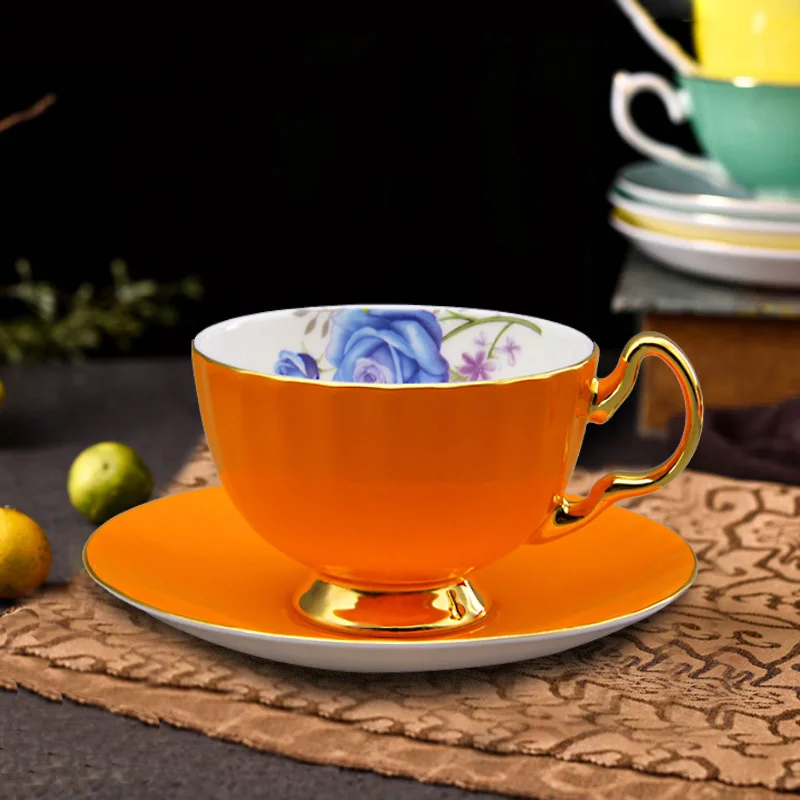 

European Bone China Coffee Cup Set Royal Retro Gold Cup And Saucer Set Afternoon Tea Flower Tazas De Cafe Eco Friendly Cups KC50
