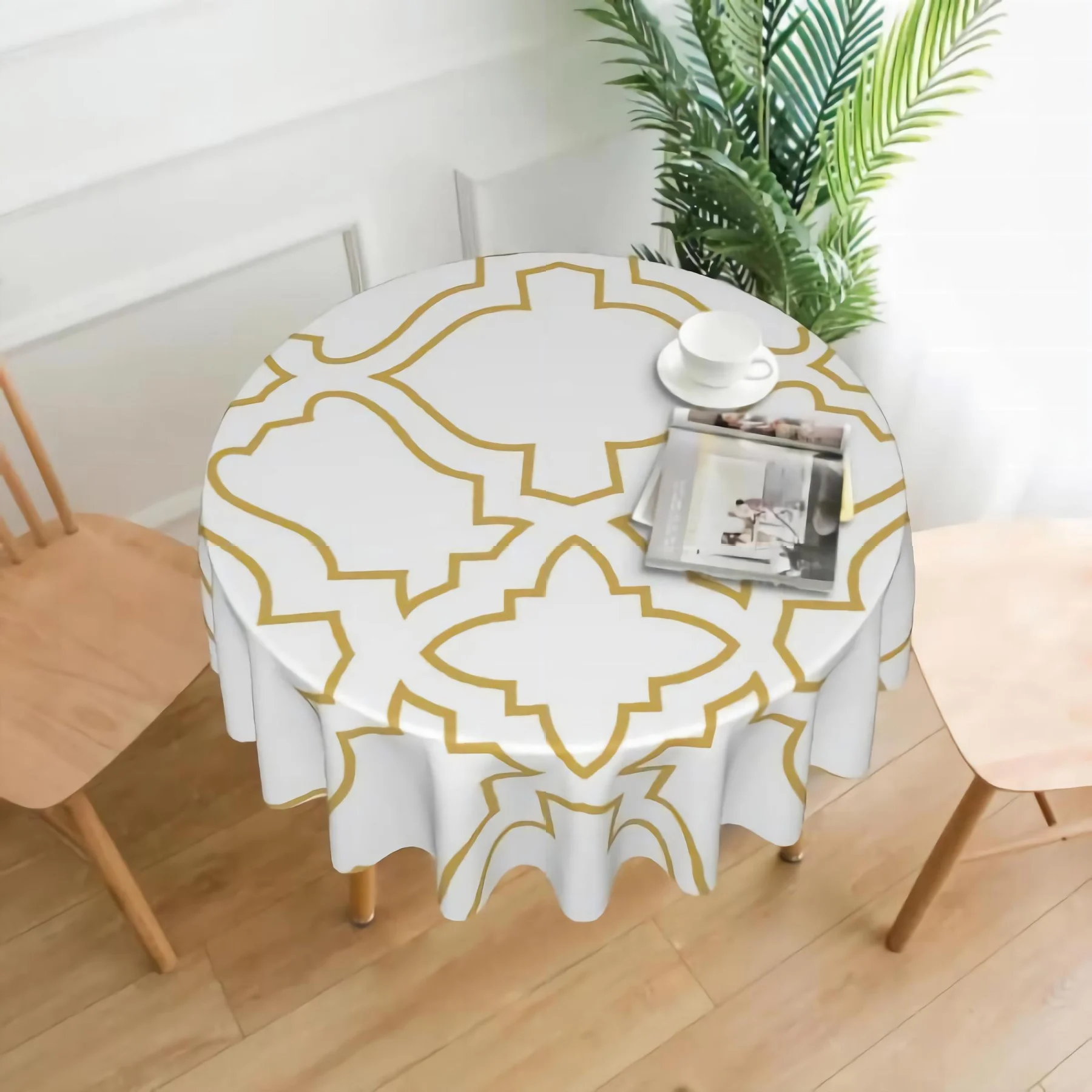 

Arabesque Walls Round Tablecloth Wrinkle Spillproof Table Cloth for Party and Family Gatherings 60 Inch Diameter