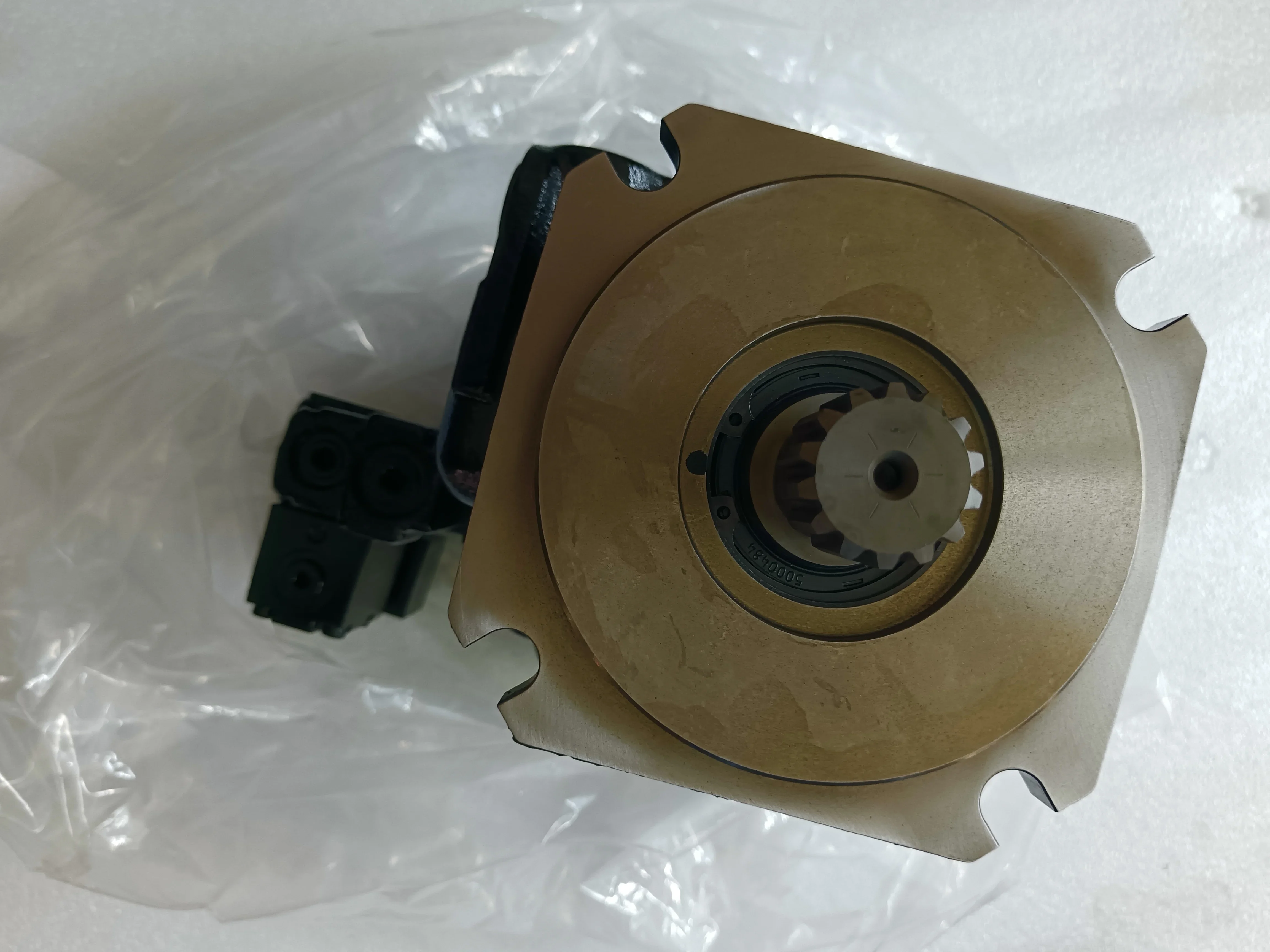 Оригинальный гидравлический насос FRR 090C FL 28 33 код модели NNN3 S1T3ACN NNN NNC NO. 83041431