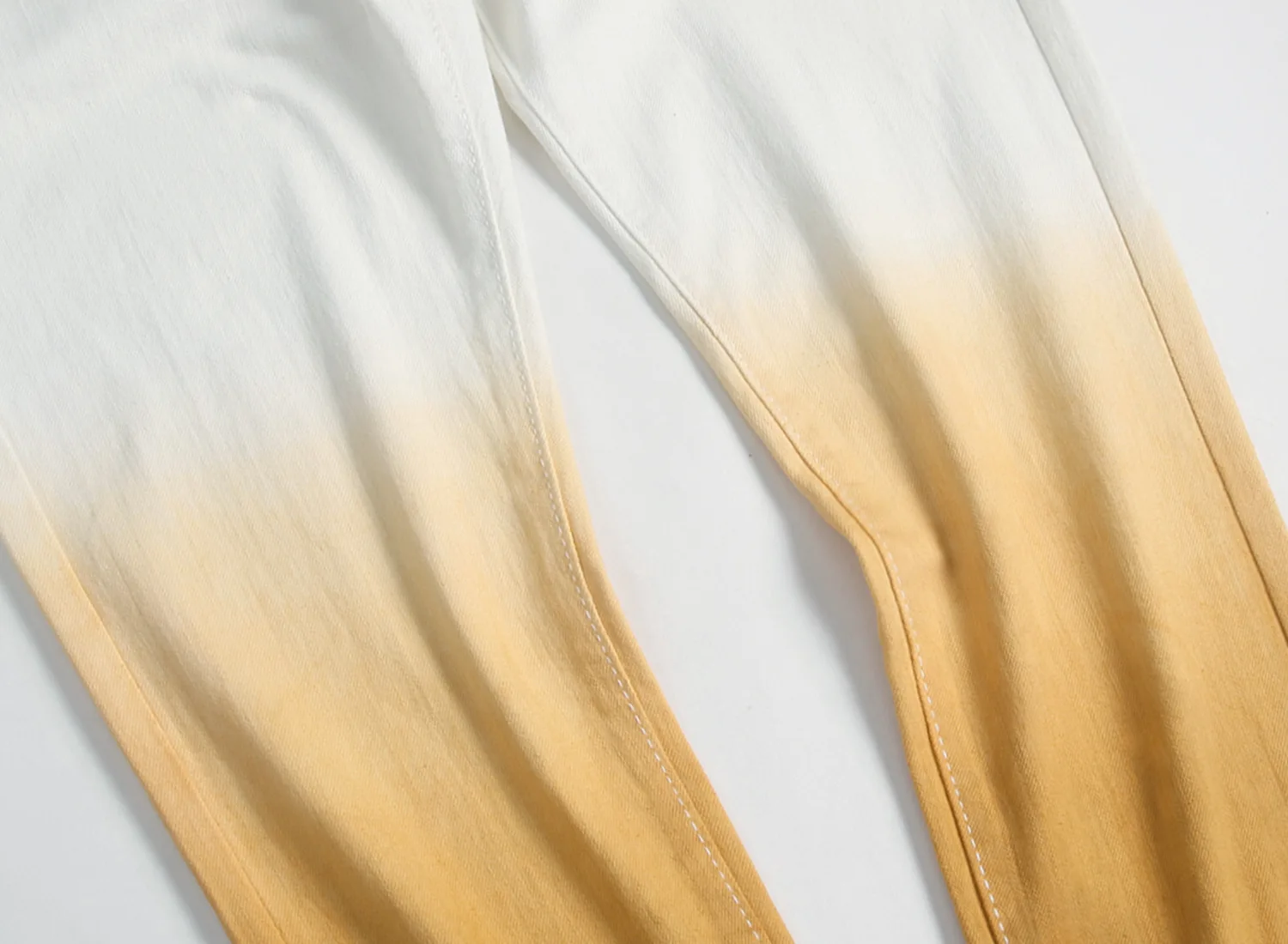 Men's Hanging White Red Gradient Slim Fit Jeans Fashion Stretch Straight Denim Pants Trouser European American Male Clothing