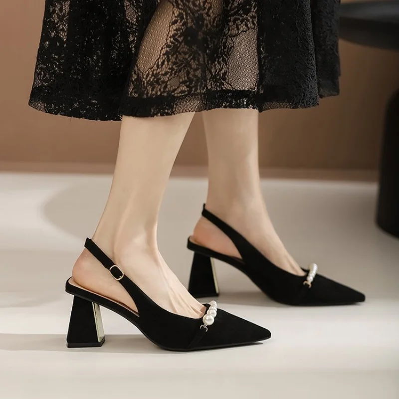 

Босоножки женские с острым носком, летняя универсальная обувь на среднем каблуке, с пряжкой, сказочный стиль, высокий каблук, 2020