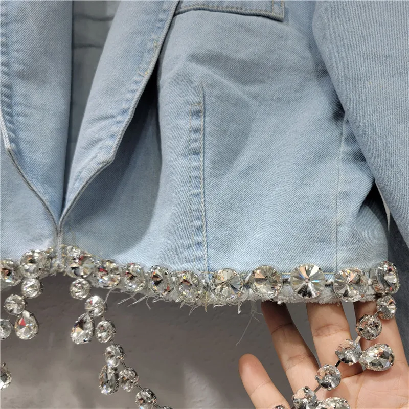 Женский джинсовый Блейзер голубой короткий пиджак с цепочкой кисточками и