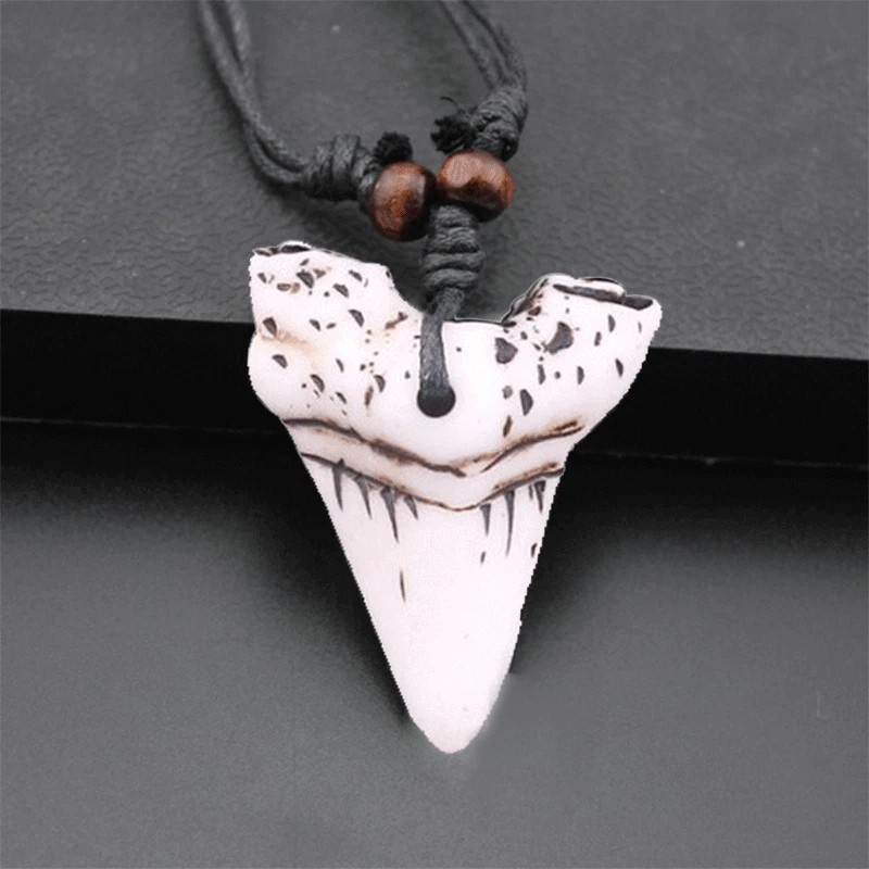 

1PC Hawaii Surfer Jewelry Handmade Imitation Shark Teeth Pendant New Zealand Maori Tribal bone Choker WoMen's Men's Necklace