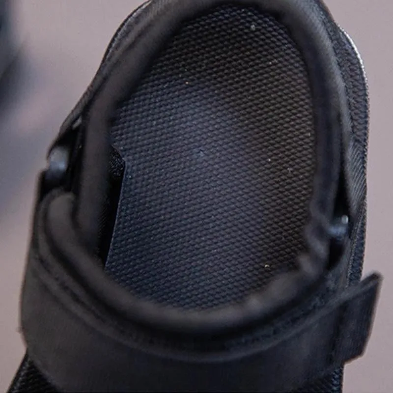 Сандалии детские для мальчиков и девочек модные легкие мягкие босоножки на