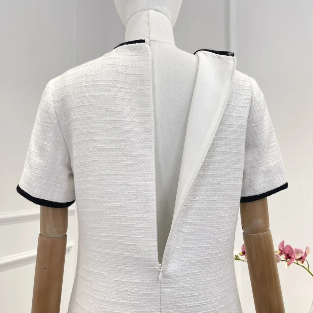 Рисунок 6 - Женское твидовое мини-платье