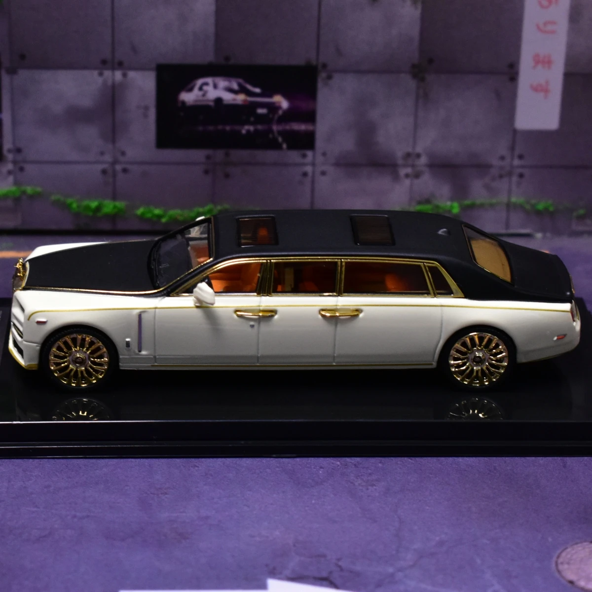 Литая под давлением модель автомобиля Smallcarart 1:64 Rolls-Royce восьми поколений