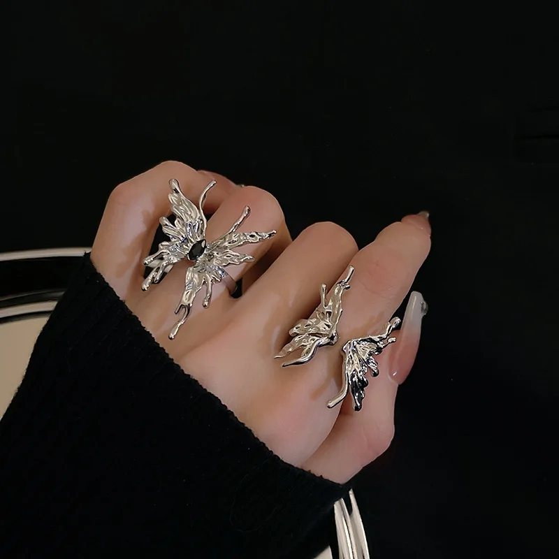 

PTQASP New Punk Mutations Liquid Butterfly Rings for Women Girl Silver Color Cool Hiphop Metal Couple Open Ring Fashion Jewelry