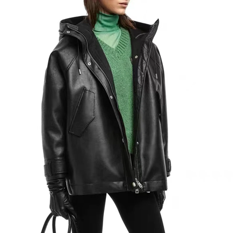Куртка женская кожаная с капюшоном на осень/зиму 2024