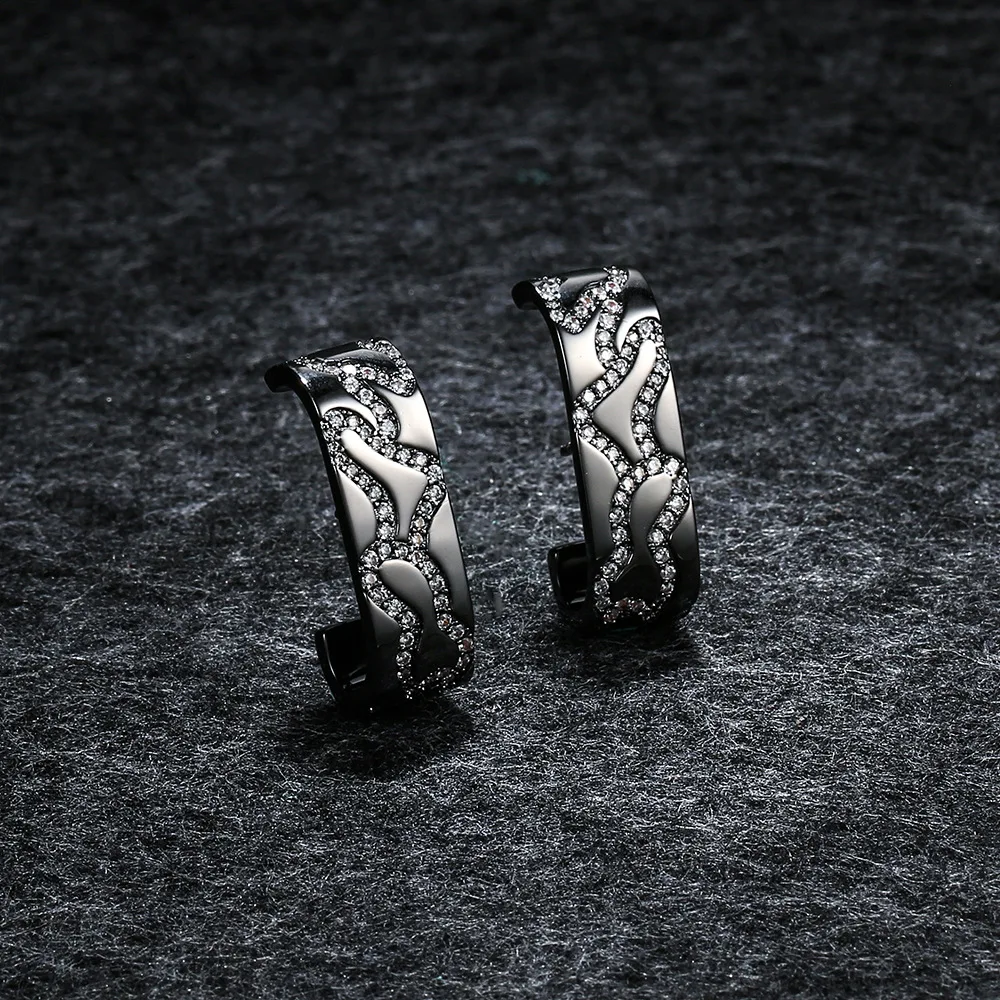 

APM STYLE High Quality 925 Sterling Silver Black Long Frame Earrings Beautifully Studded With Diamonds For Men And Women