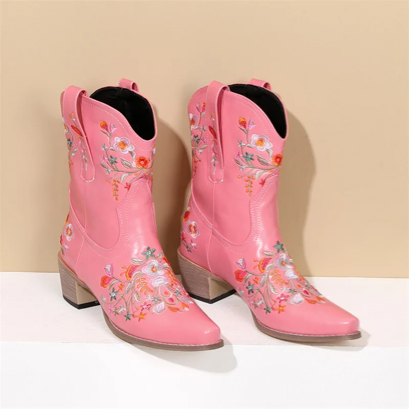 Women Shoes 2022 Luxury Winter Fashion Chunky Heels Embroidered Plus Size High Heels Retro Ethnic Style Low Tube Women Boots