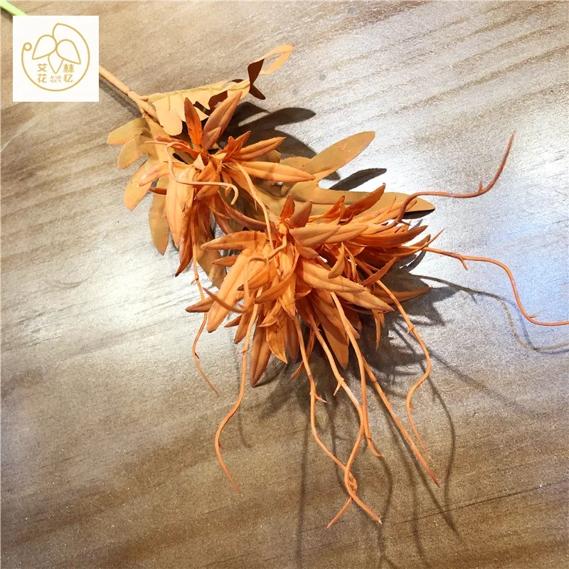 

Искусственные цветы эпифиллум