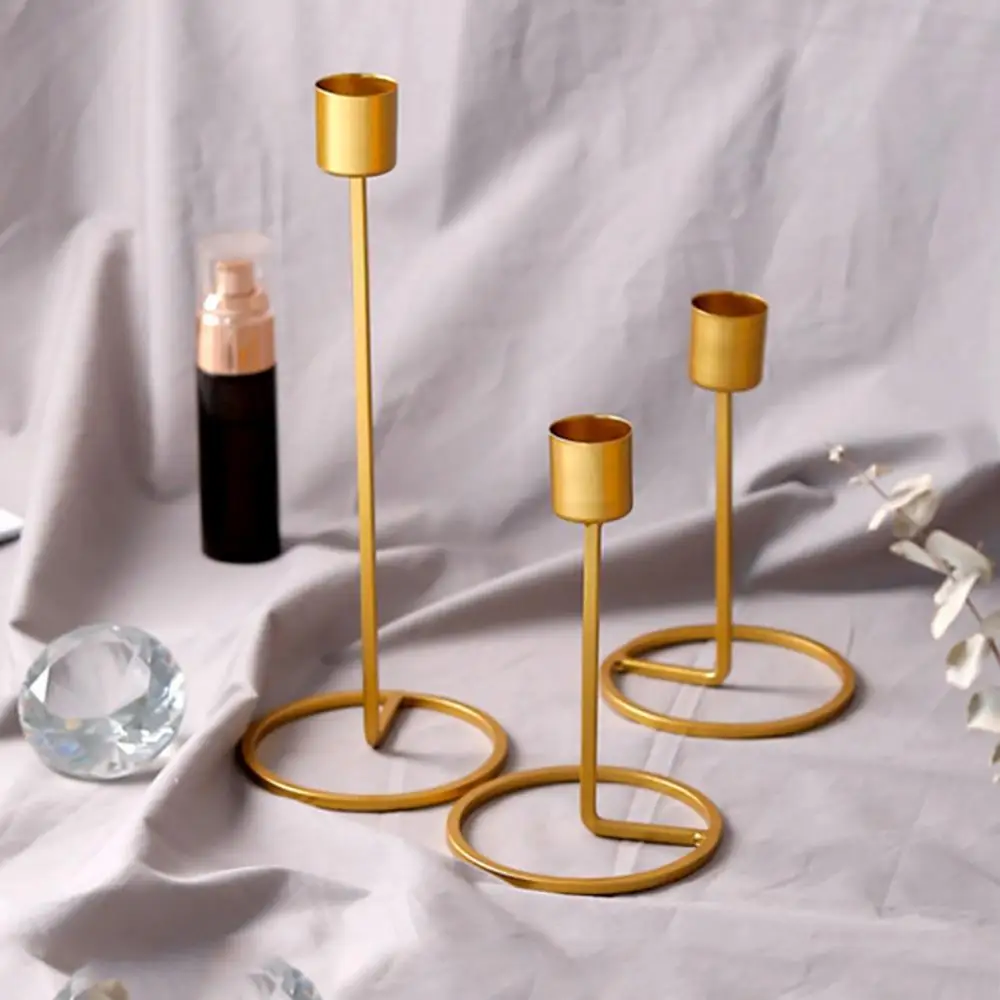 

Iron Crafts Single Head Candle Holder Candlestick Romantic Wedding Table Decor Candle Holder