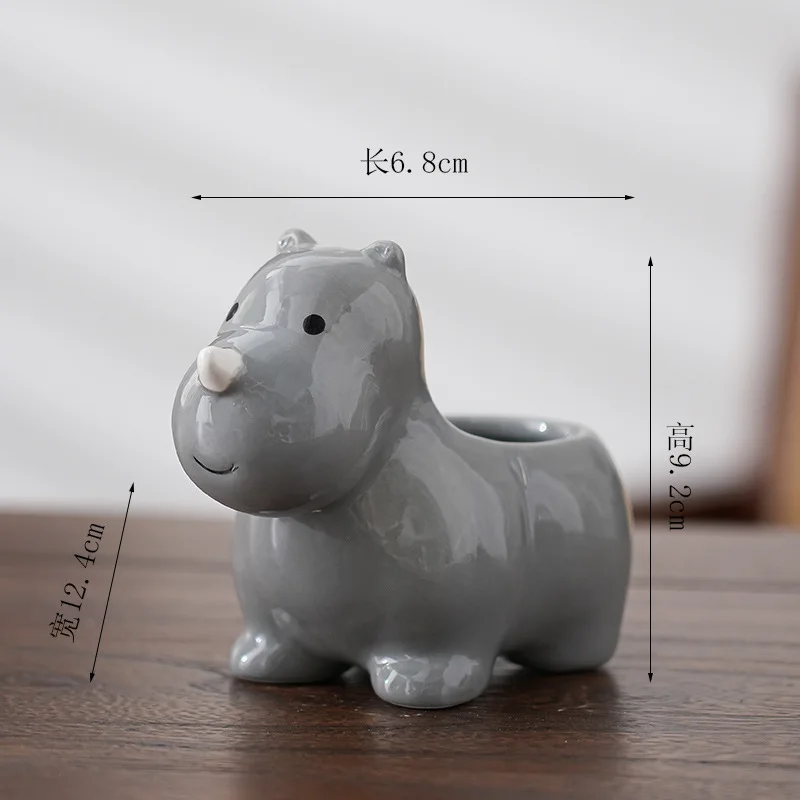 

Керамический горшок для суккулентов в форме животного