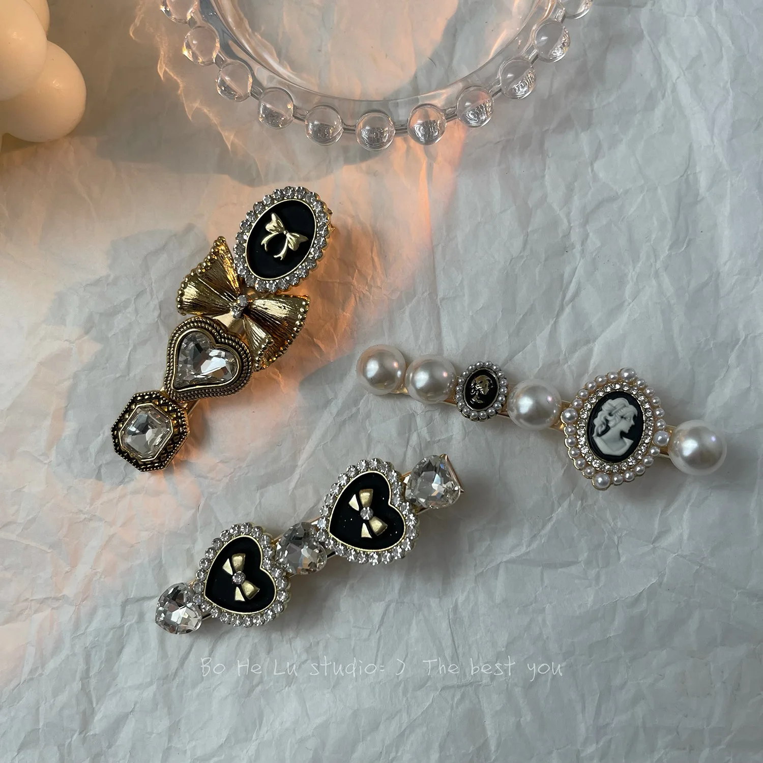 

2022 New Design Light Luxury French Style Retro Bow Rhinestone Pearl Hairpin Duckbill Clip One Word Clip Headwear Female