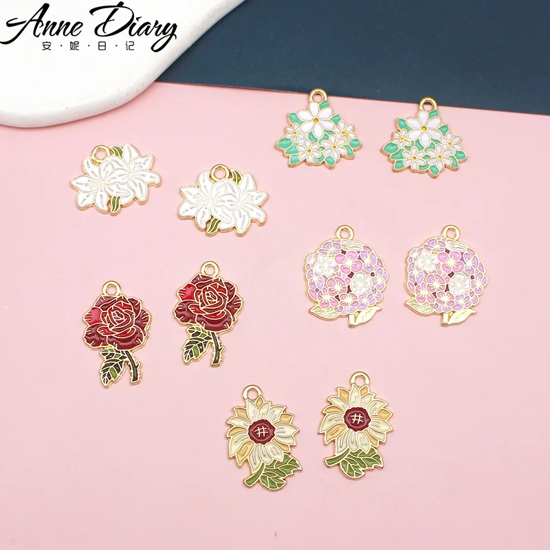 

2PCS Cartoon Alloy Earring Keychain Necklace Pendant for Jewelry Making Bracelet Charms DIY Crafting Jewelry Accessories