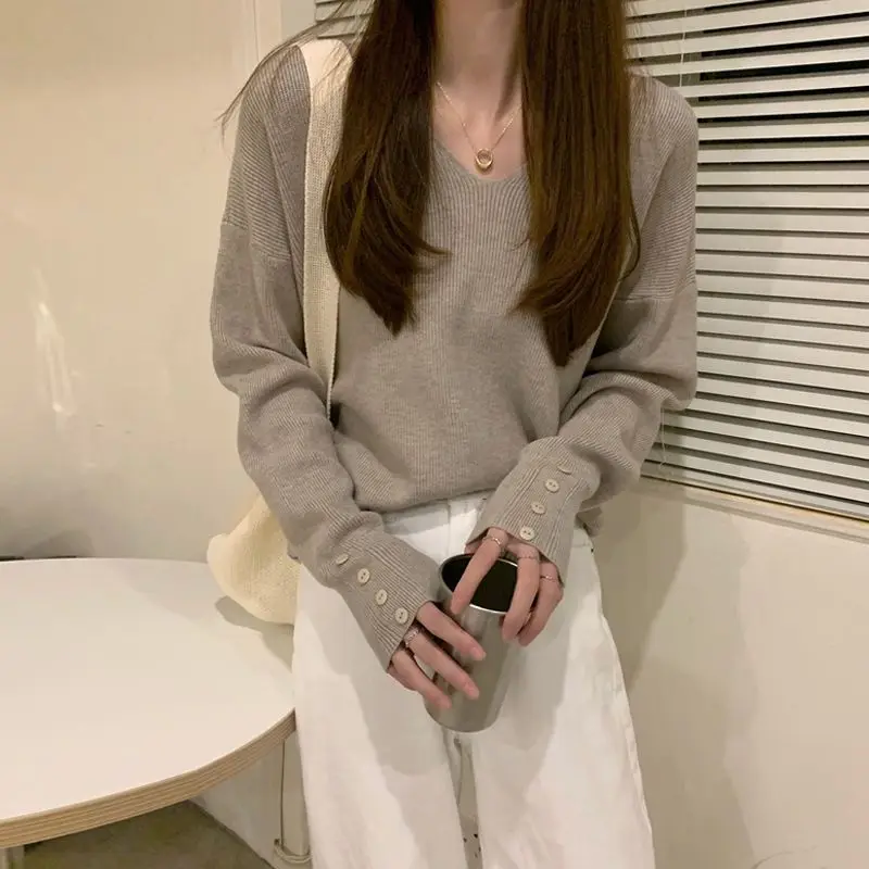 

2023 Spring Autumn Women New Long Sleeve Pullovers Sweaters Female Solid Color Casual Jumper Ladies V-neck Knitted Tops U383