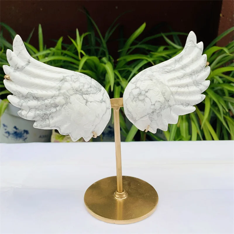 крылья камни