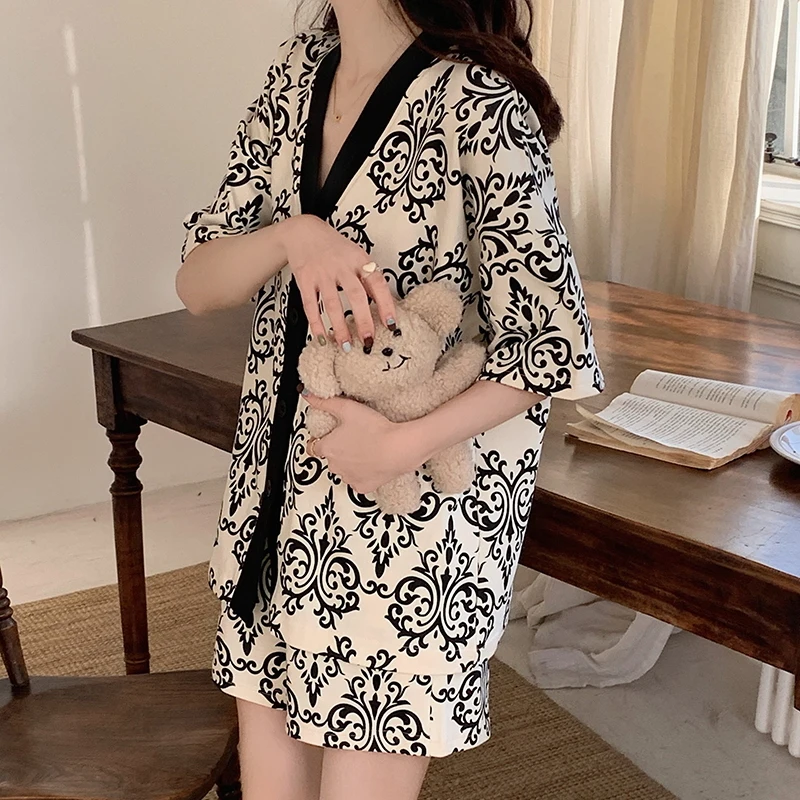 CAIYIER 2023 Summer Luxury Girls Pajamas Set Cardigan Casual Nightwear Cute Short Sleeve Shorts Ladies Korean Pijama Mujer M-2XL