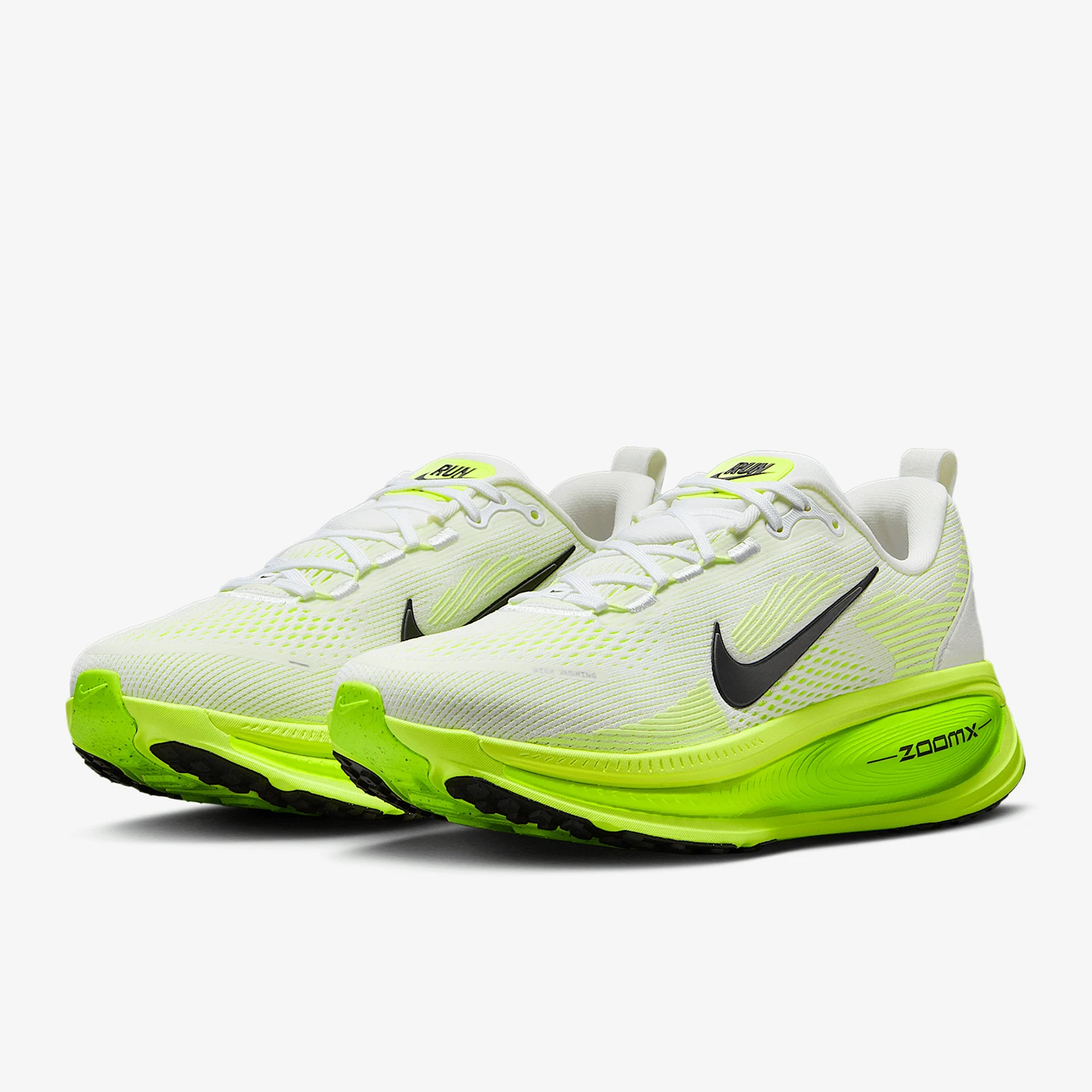 Фото Женские кроссовки Nike Authentic Vomero 18 с толстой подошвой и амортизацией HM6804-102 №1