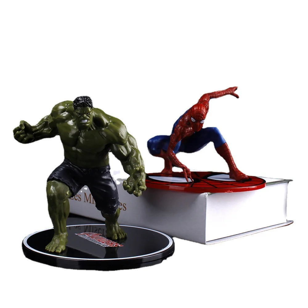 Популярные фигурки Marvel в ассортименте