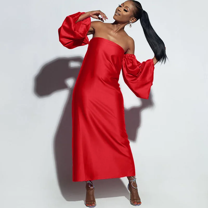 

Женское Атласное Платье макси с открытыми плечами и перчатками