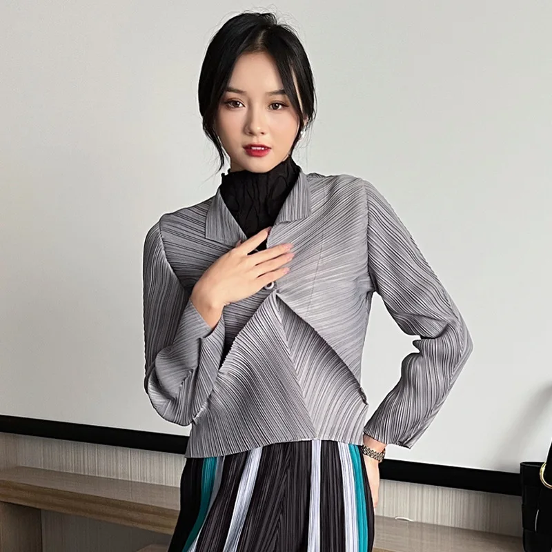 Miyake pleated spring solid color lapel pleated dress temperament short women's fashion personality outer tower